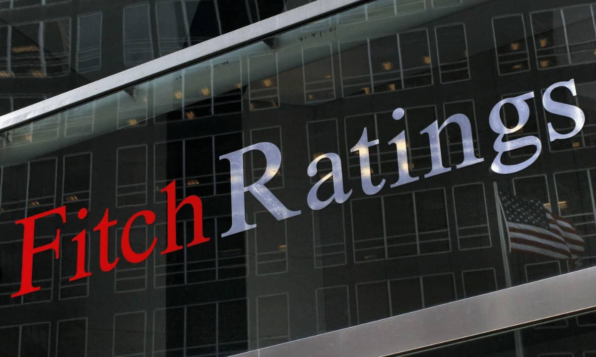 Fitch Downgraded El Salvador's Rating Citing Bitcoin Adoption Risks