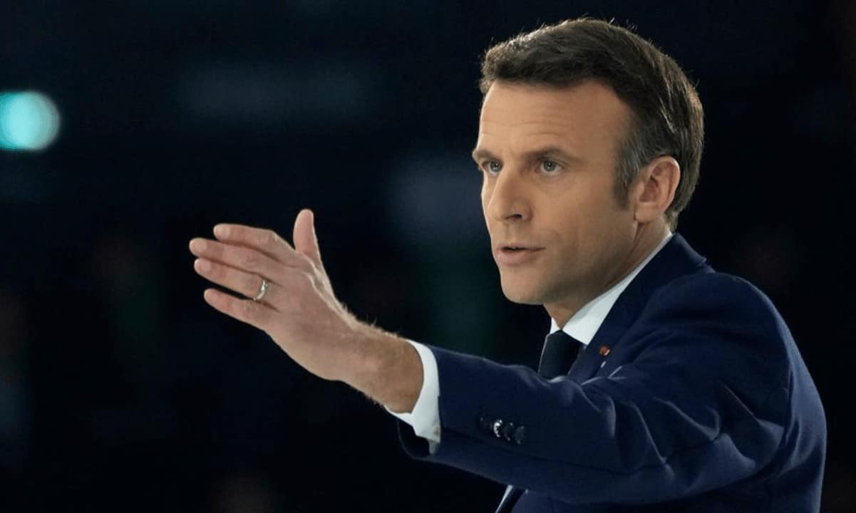 French President Macron Supports Blockchain Innovations but Vows for Regulations