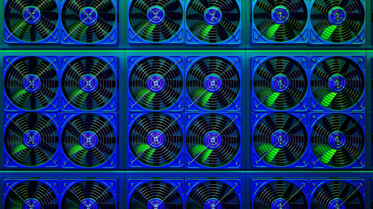 Publicly-Listed Bitcoin Miner Cleanspark’s Hashrate Exceeds 3 Exahash, Firm Records Daily Production High of 13.25 BTC