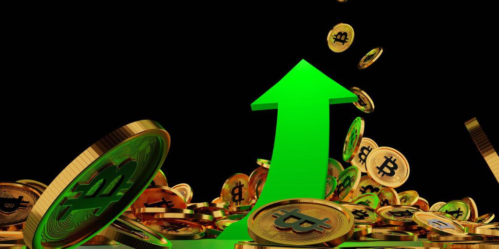 Bitcoin Tops $95K for the First Time in Months as Stocks Remain Flat