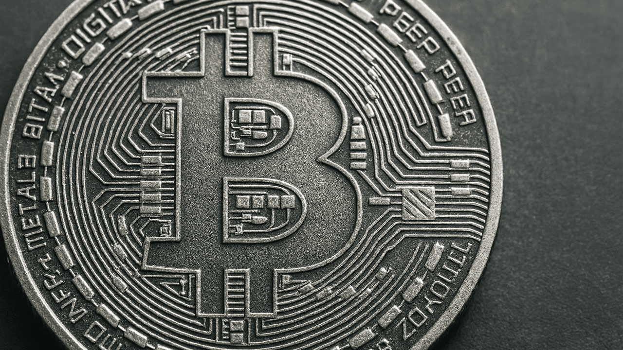 Mining Difficulty Rises 6.81% as Bitcoin Hashrate Hits Record High