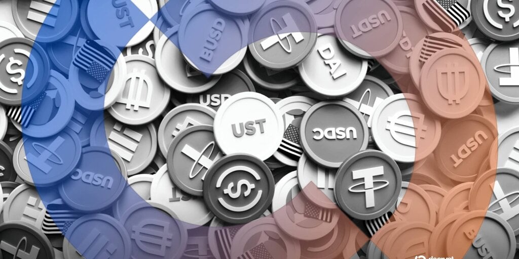 Bankers Want Stablecoin Law Changed—Crypto Lobby Says No Way